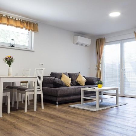 Inin Apartments Bled Ngoại thất bức ảnh