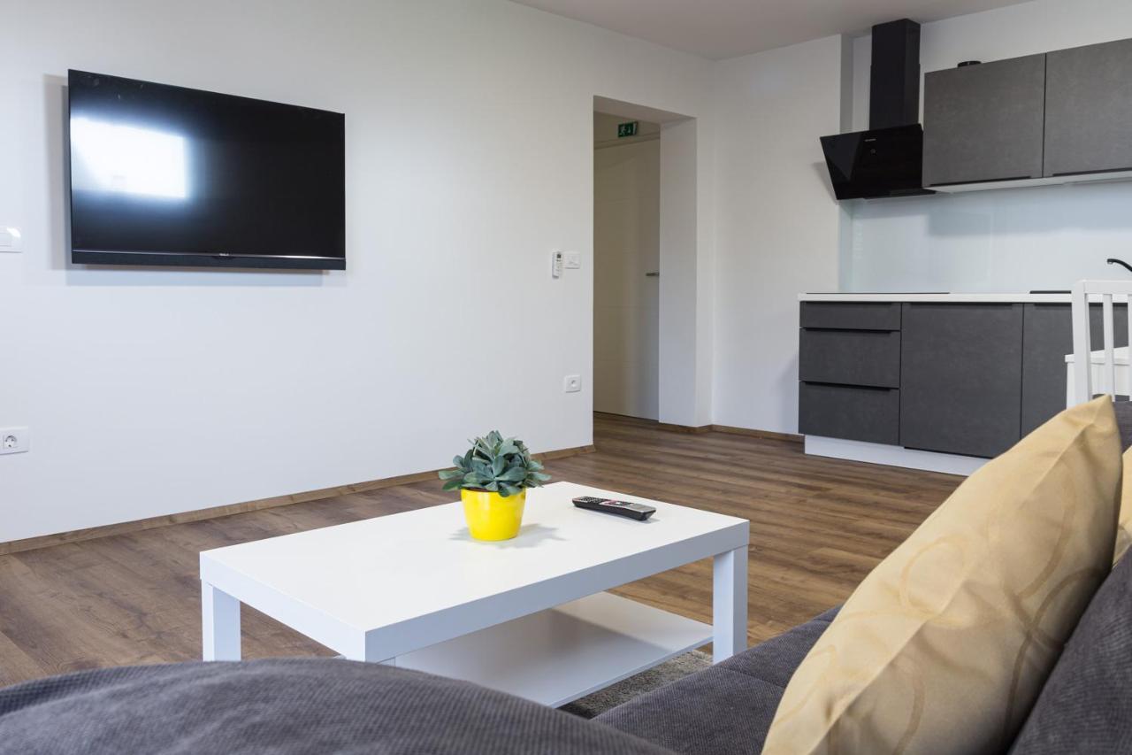 Inin Apartments Bled Ngoại thất bức ảnh